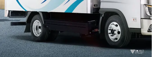 LT